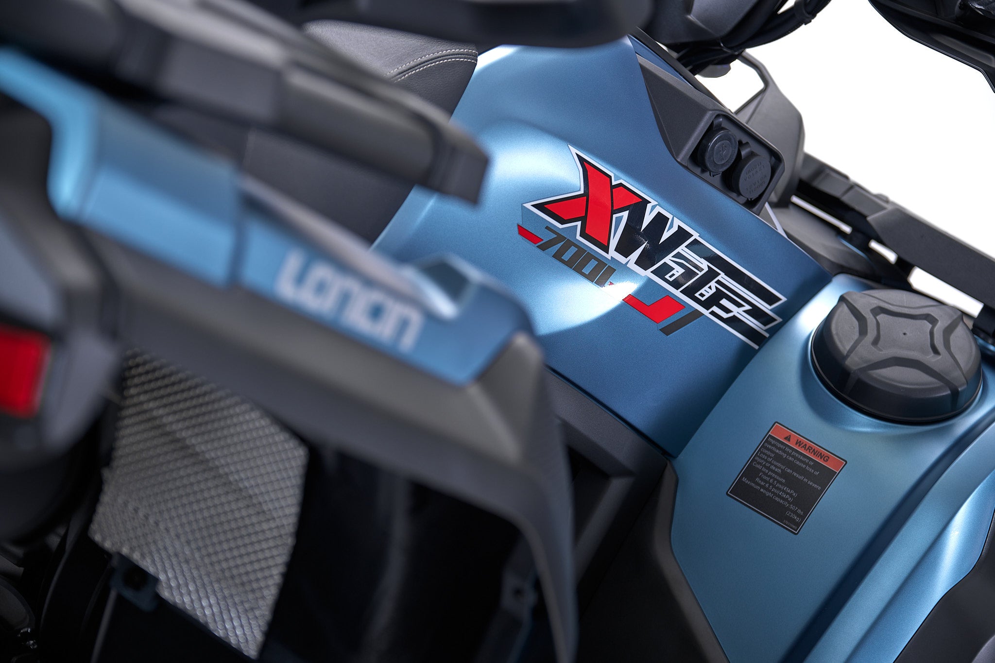 XWOLF 700 L