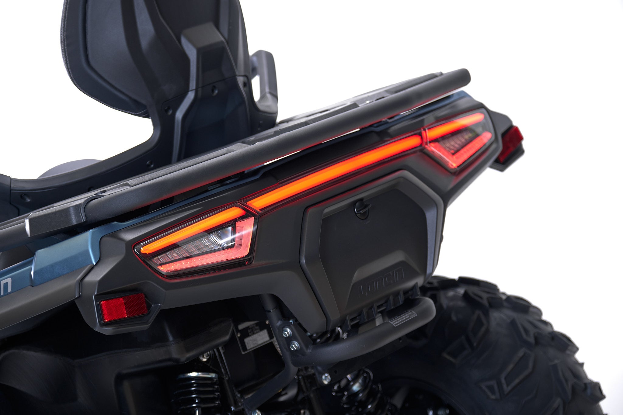 XWOLF 700 L