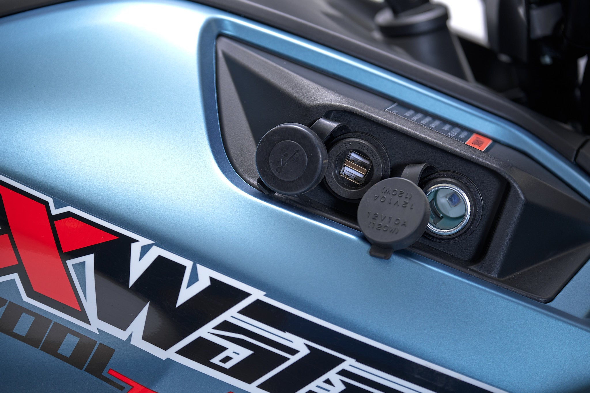 XWOLF 700 L