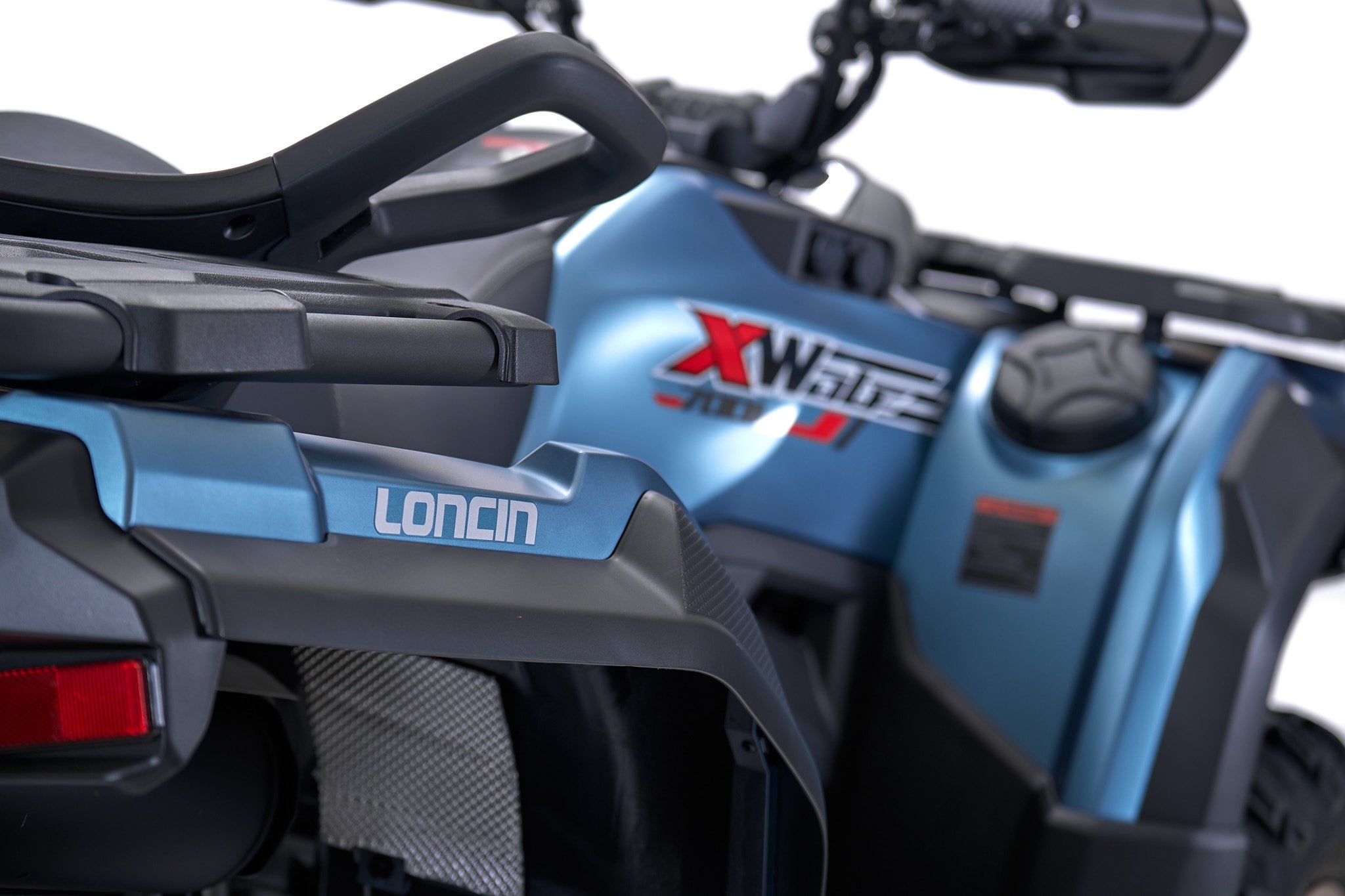 XWOLF 700 L